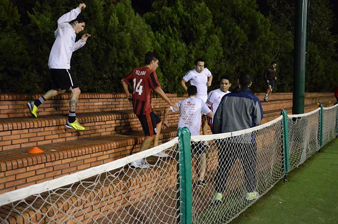 De vuelta a los entrenamientos el grupo de fútbol concurrió nuevamente al Club de Amigos. Con vistas a seguir luchando en el Torneo ADAU, se enfocaron en trabajar el aspecto físico de los jugadores. 