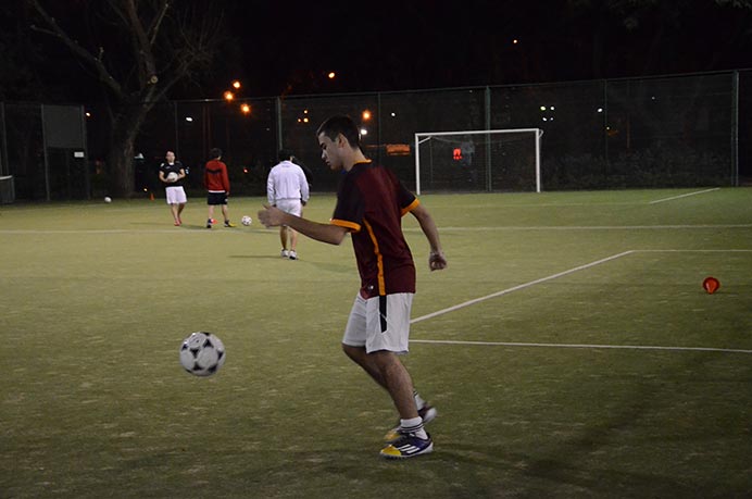 Una vez comenzado el entrenamiento del representativo de fútbol, Matías Martínez, quien se anotó para esta segunda parte del año, nos contó cuáles son sus objetivos y características dentro de la cancha. 