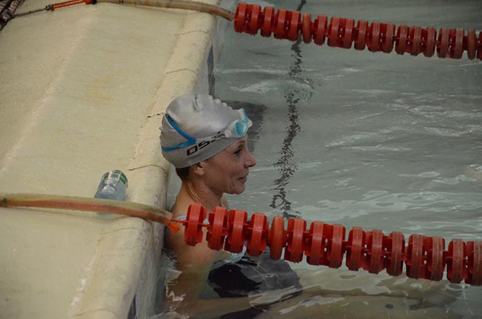 Cecilia Arbizu pas&oacute; de practicar nataci&oacute;n libre, a realizarlo con profesor. Revel&oacute; que consideraba que sab&iacute;a nadar pero que se dio cuenta que hay mucho para pulir y seguir aprendiendo. <br /><br /> 