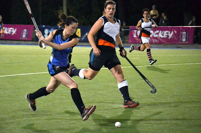 A pesar de ser superiores en el primer tiempo, un gol sobre el final de esa etapa dejó knock out a las chicas, que terminaron cayendo 3-1 ante UNTREF.