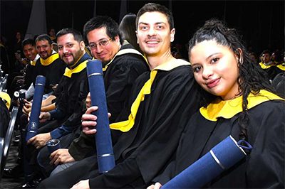 XXXVIX Acto de Colación de Títulos y Grados