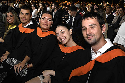 XXXVIX Acto de Colación de Títulos y Grados