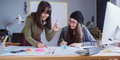 INCUBADORA DE EMPRENDIMIENTOS CREATIVOS