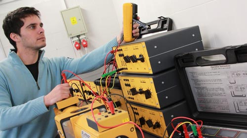 Laboratorio de Control y Maquinas elÃ©ctricas