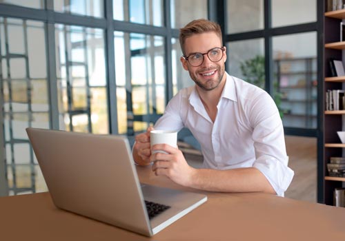 Alumnos cursando el MBA de la UP, estudiar online maestria en direccion de empresas, maestria en direccion de empresas en linea, mba a distancia, cursar un mba virtual, mba a distancia argentina, mba blended, mba online argentina, mba online en espa&ntilde;ol, programa mba online, a&ntilde;os que dura hacer un mba online, duracion mba online argentina, es posible cursar un MBA en l&iacute;nea, que se necesita para hacer un mba online, que es un mba online, mba online como se estudia, maestria en direccion de empresas online, maestria en direccion de empresas a distancia